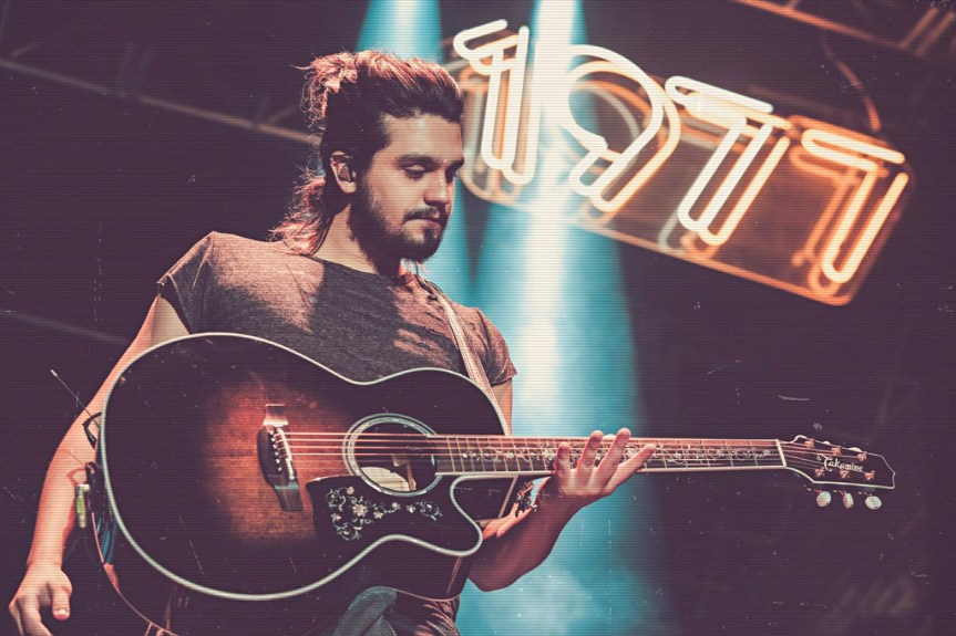 Com ingressos esgotados, Luan Santana apresenta show inédito em&nbsp;Curitiba