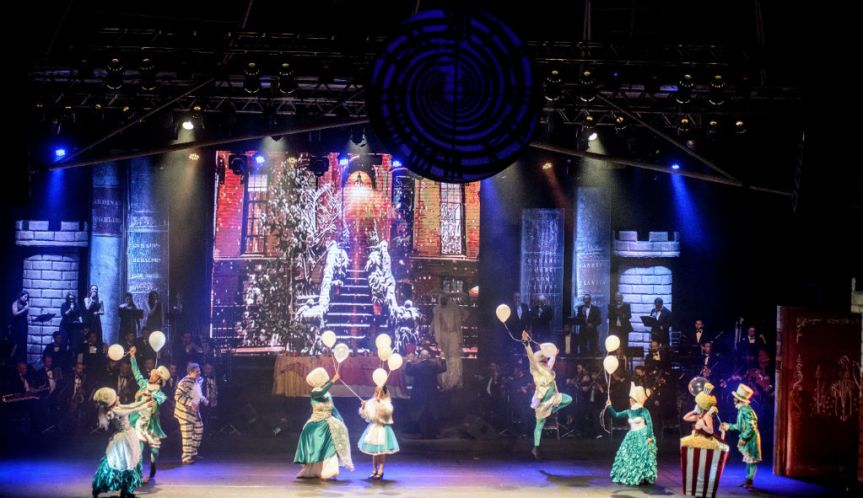 Alice e o Natal das Maravilhas em curta temporada na Opera de&nbsp;Arame