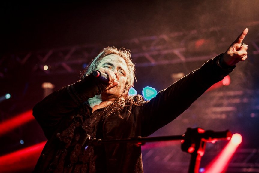 [Cobertura] Shaman apresenta álbuns clássicos na íntegra para público empolgado em Belo&nbsp;Horizonte