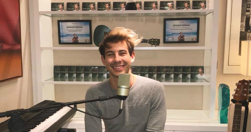[Entrevista] Cantor curitibano Henrique Ventura inicia carreira&nbsp;internacional