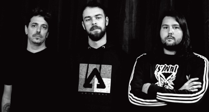 Raw acerta em cheio com Worst Disease, lançado pela Dinamite&nbsp;Records