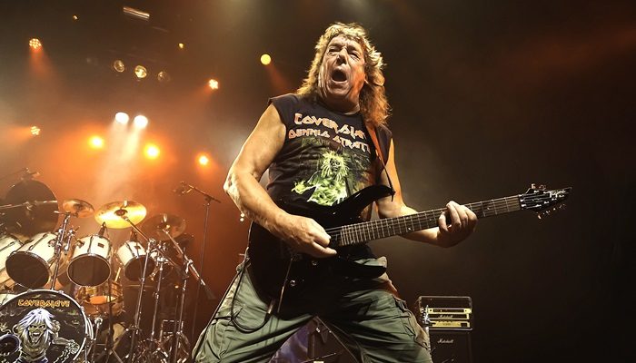 Dennis Stratton (ex-Iron Maiden) em Curitiba junto a super banda com músicos&nbsp;brasileiros