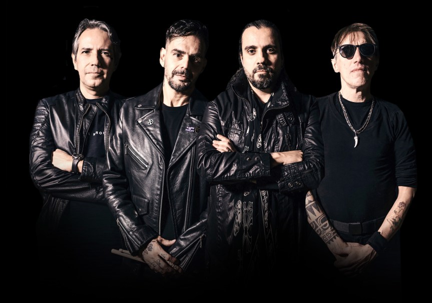 Leandro Caçoilo, vocalista do VIPER, divulga bastidores da gravação de voz do novo álbum da&nbsp;banda