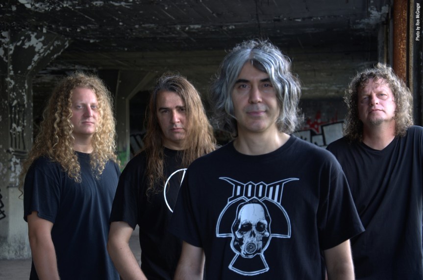 [Resenha] O som do Voivod é uma&nbsp;doideira