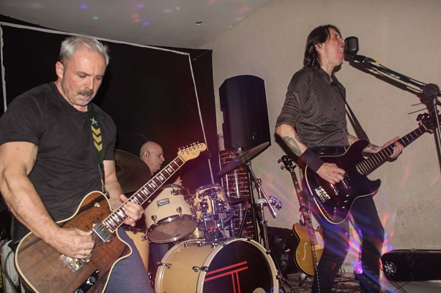 Outono disponibiliza single inédito “Brighter Than The&nbsp;Sun”