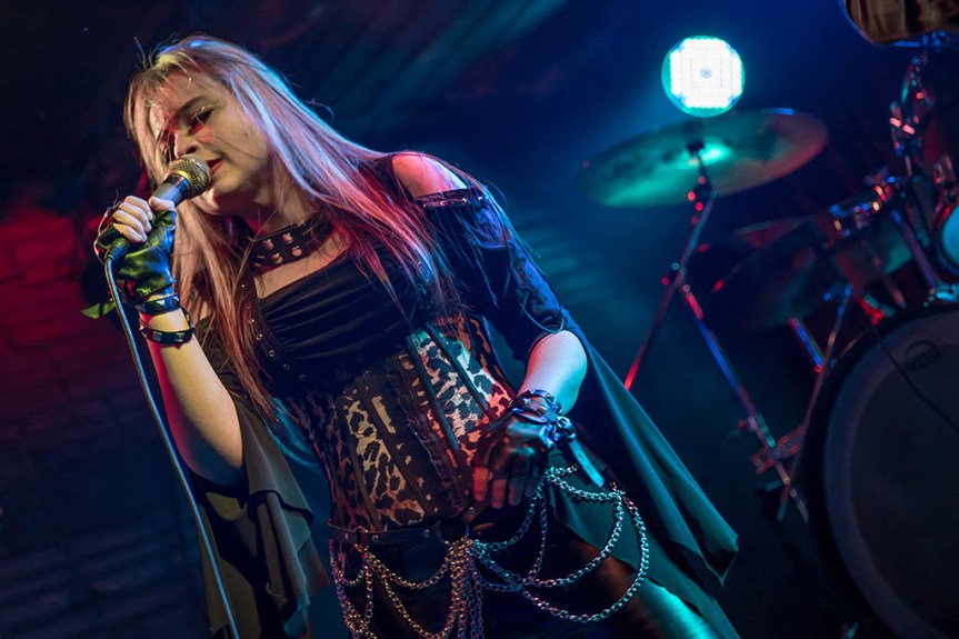 Tributo a bandas com vocal feminino agita final de semana no Blood Rock Bar em&nbsp;Curitiba