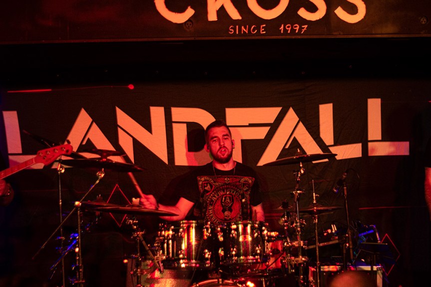 [Cobertura] Landfall lança segundo álbum com show impecável no&nbsp;Crossroads