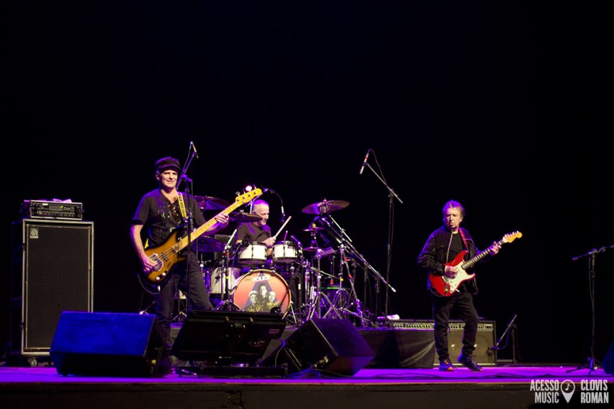 [Cobertura] Call the Police apresenta show sólido e nostálgico no Teatro&nbsp;Guaíra