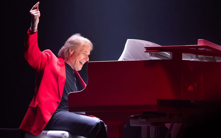 Richard Clayderman celebra 45 anos de sucessos com quatro shows no&nbsp;Brasil