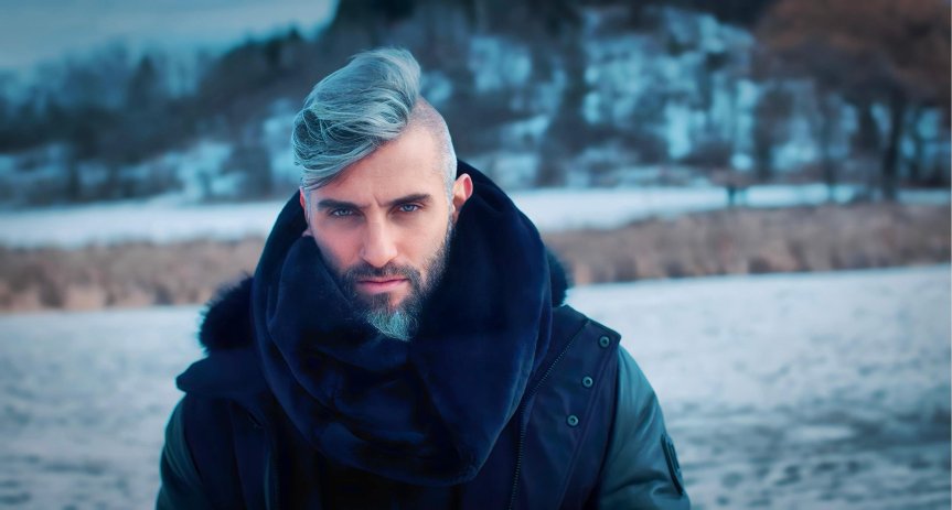 Radicado no Canadá, Junior Carelli retoma carreira com o projeto “Rock Piano Orchestra” em versões de clássicos da música&nbsp;pesada