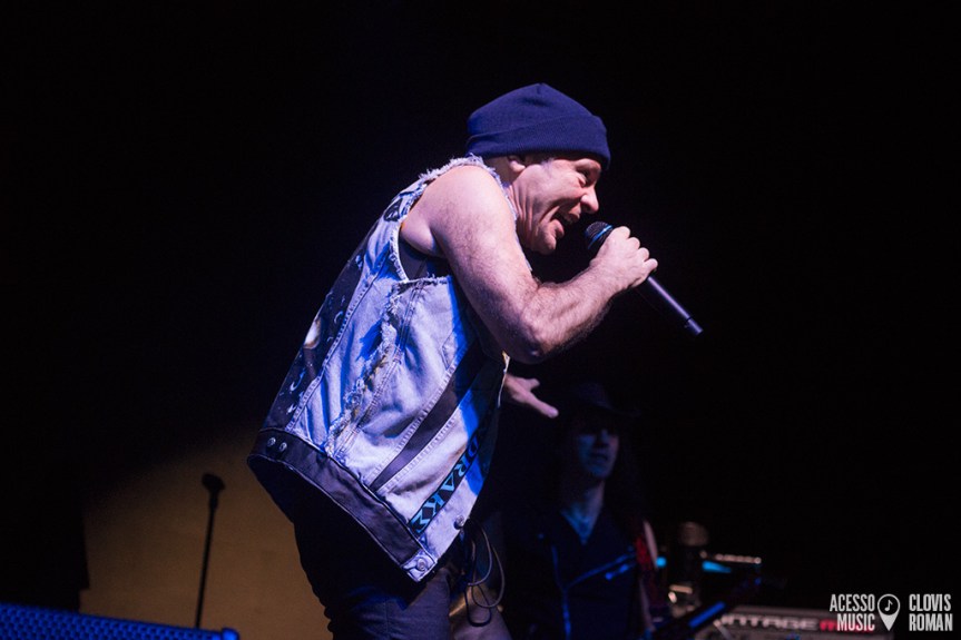 Bruce Dickinson lança álbum reinventado “More Balls To&nbsp;Picasso”