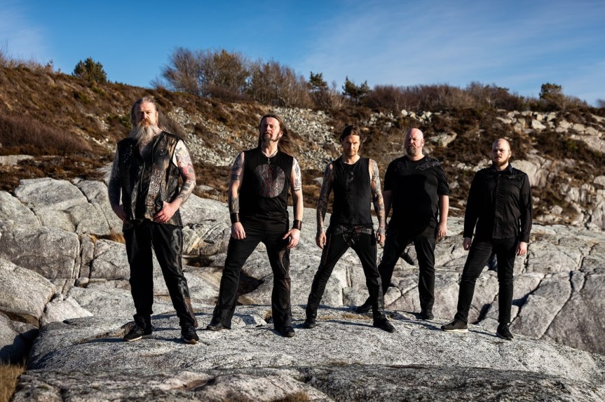 Enslaved traz black metal moderno a São Paulo nesta quinta-feira&nbsp;(14/11)