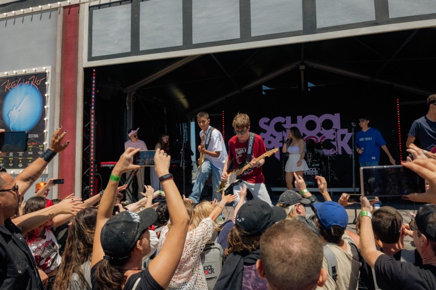 School of Rock realiza primeira edição da Feira da Música na capital brasileira do Rock com atividades gratuitas para&nbsp;população