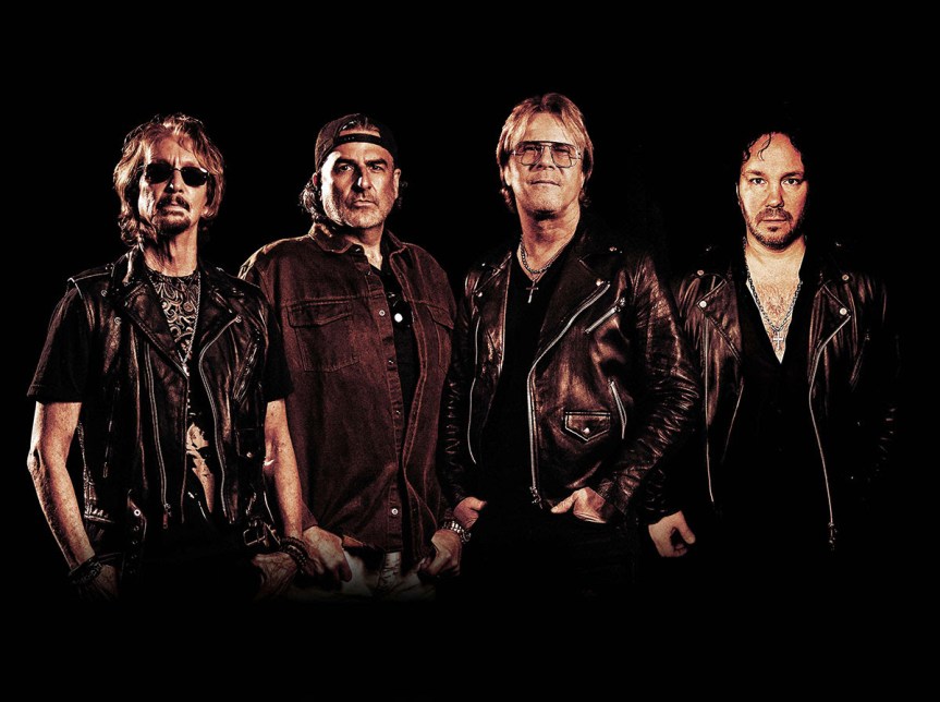 Giant: Stand and Deliver, novo álbum da lenda americana de rock melódico, será lançado no Brasil pela parceria Shinigami Records/Frontiers Music