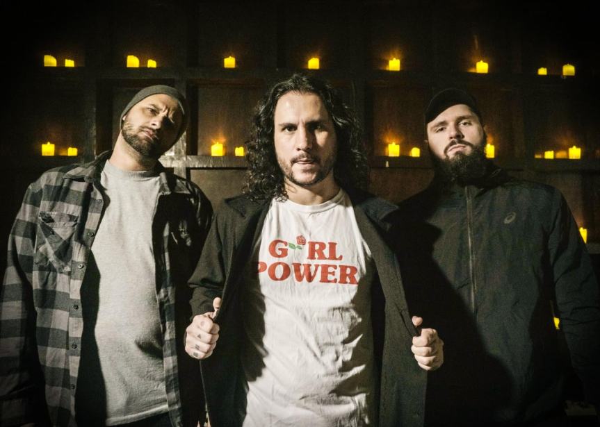 Mad Sneaks lança “Dirty Blood”: single é uma poesia suja e de autenticidade sem&nbsp;filtros