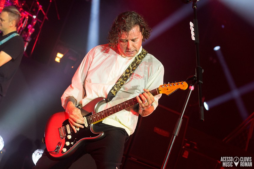 [Cobertura] Bush domina a arte da sobrevivência com regularidade musical e performance ao vivo de alto&nbsp;nível