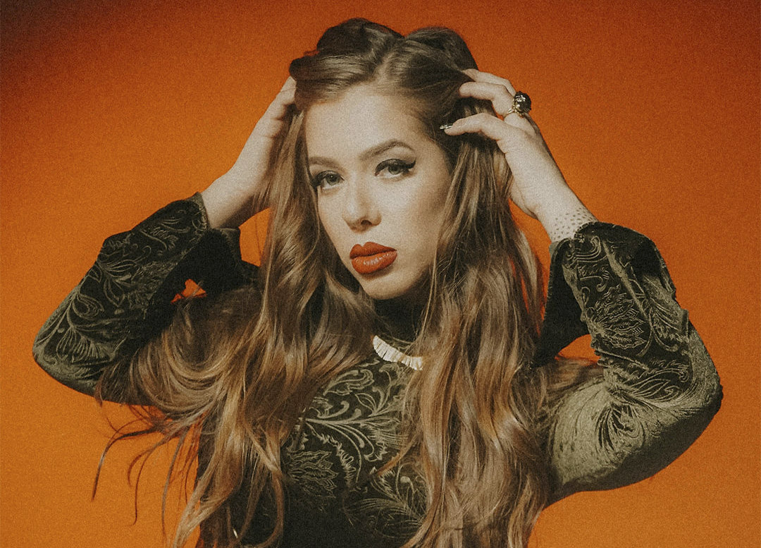 Isabel Roddy Isa Roddy lança releitura de “Changes” (Black Sabbath) com narrativa ...