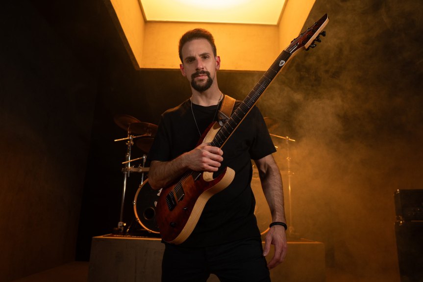 Luiz Toffoli lança “Chasing Dreams” e aborda a busca por um sonho além do&nbsp;impossível
